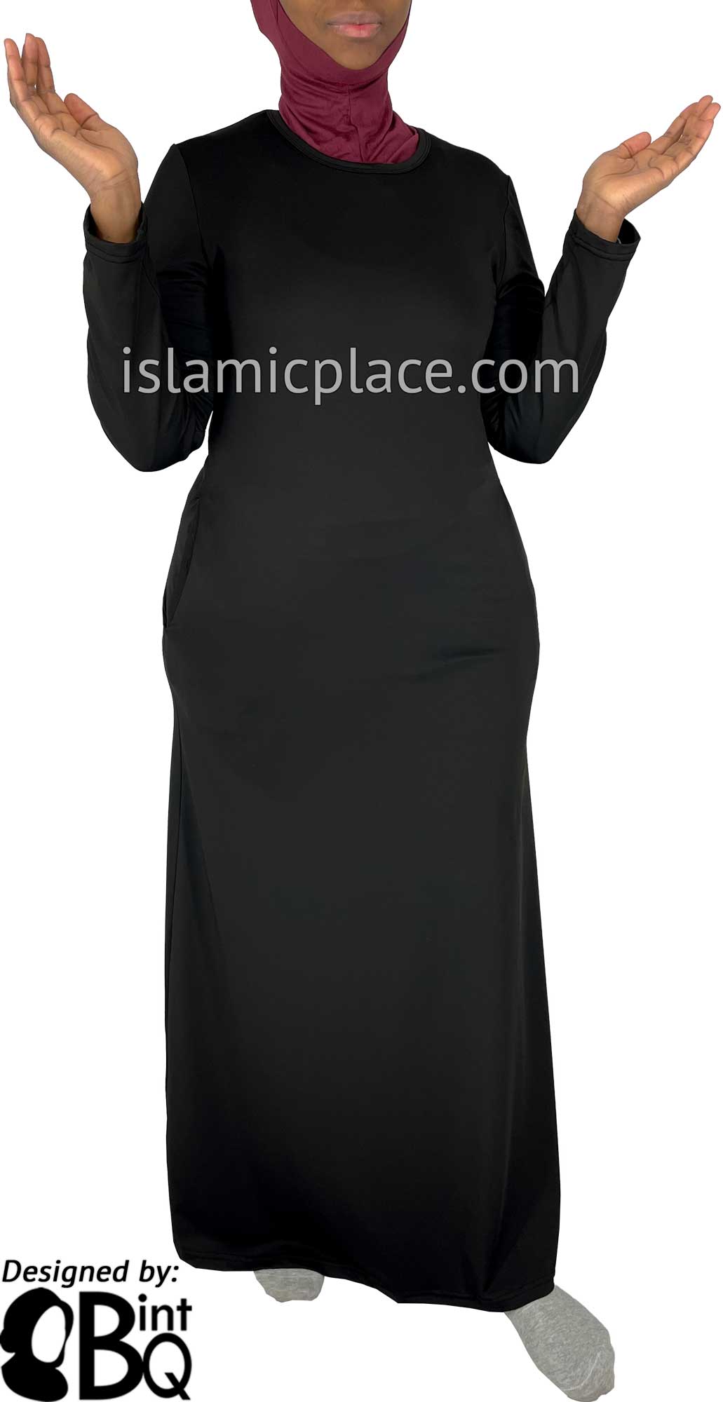 Black - Nafisa Basic Abaya by BintQ