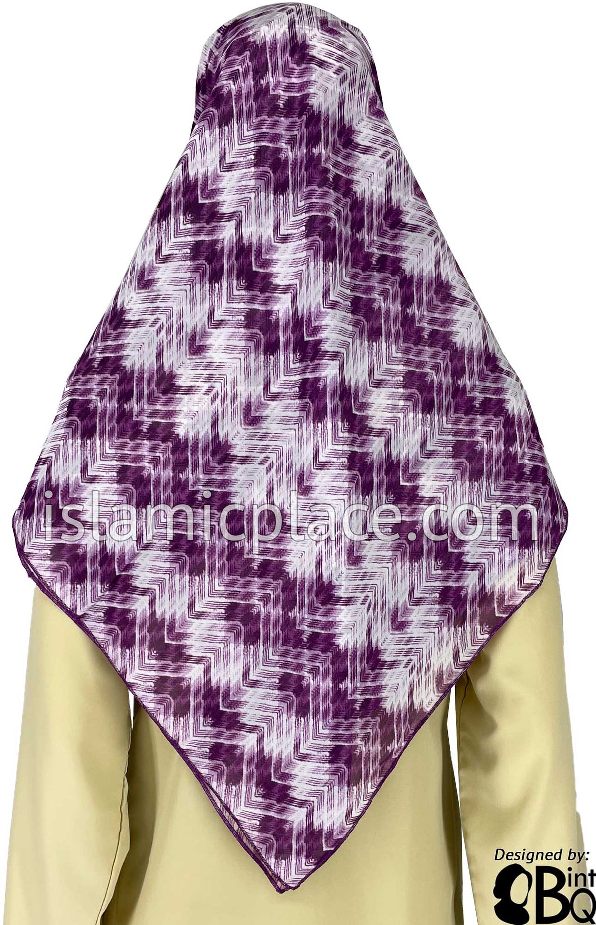 White Zig Zag Lines on Plum and White - 45&quot; Square Printed Khimar