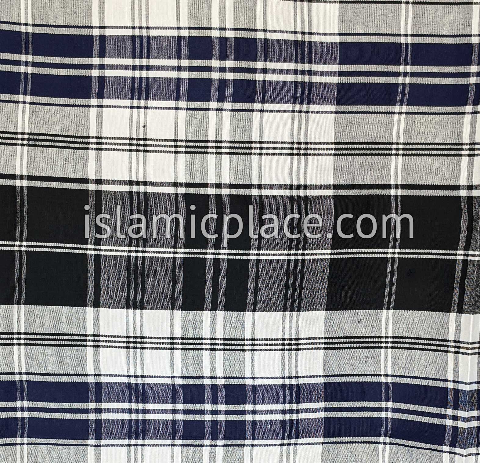 Black, White, and Navy Blue - Plaid Design Men Lungi Izar